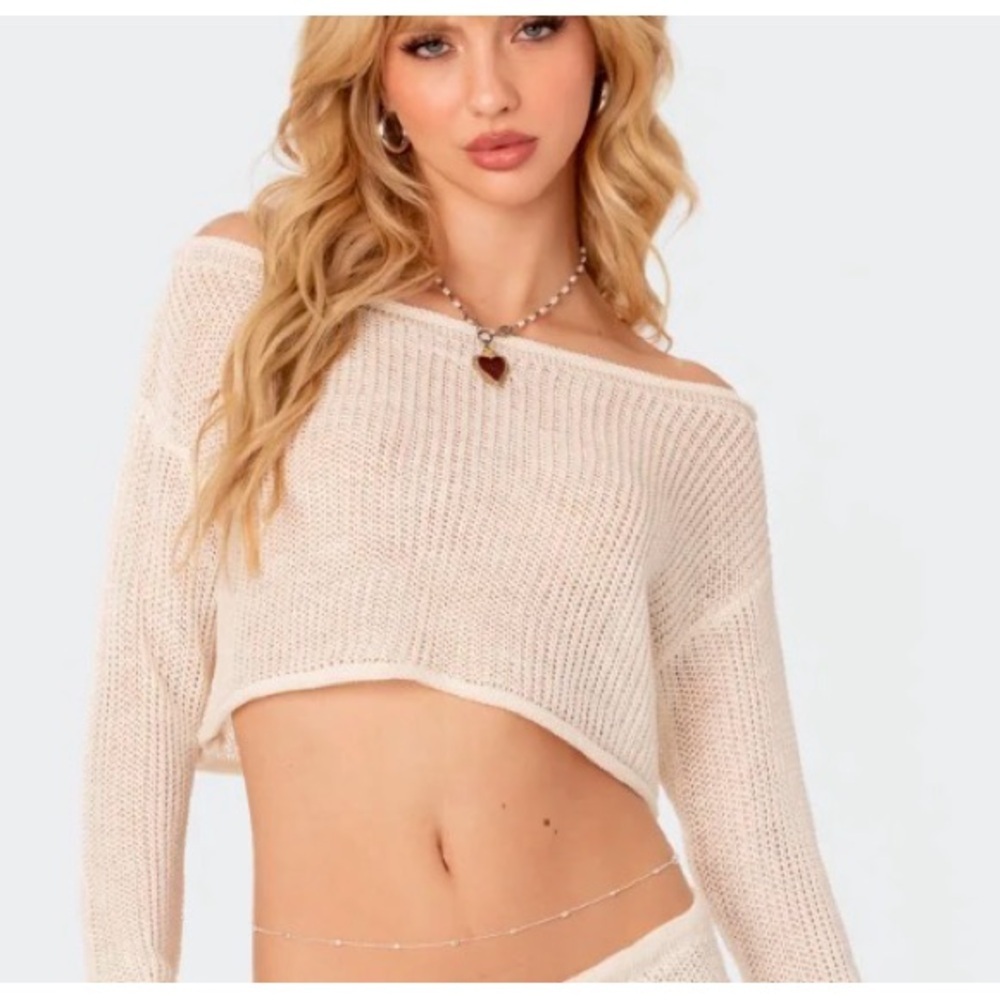 Edikted riya off the shoulder knit crop top size medium